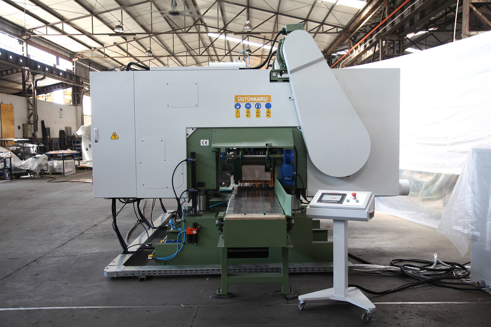 UYYM_120_PNÖMATİK YATAY ŞERİT DİLME (MARKOL) 37 KW MOTORLU