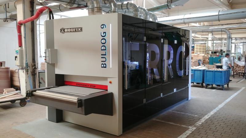 Wide-belt sanders, woodworking machinery, sanding and finishing systems