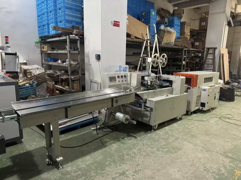 shrink film packing machine