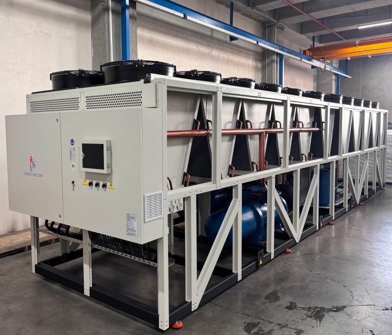 UC AV 180.2 (2FC) Air Cooled Chiller