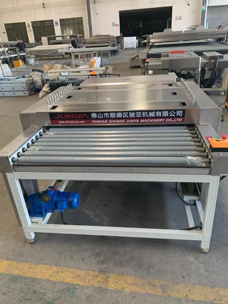 1600 MM GLAS WASHING MACHINERY