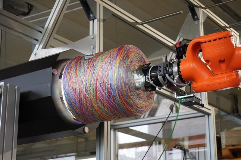 KR1 knotting robot