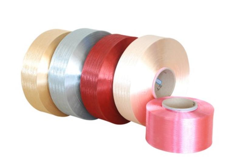 Polyester İplik