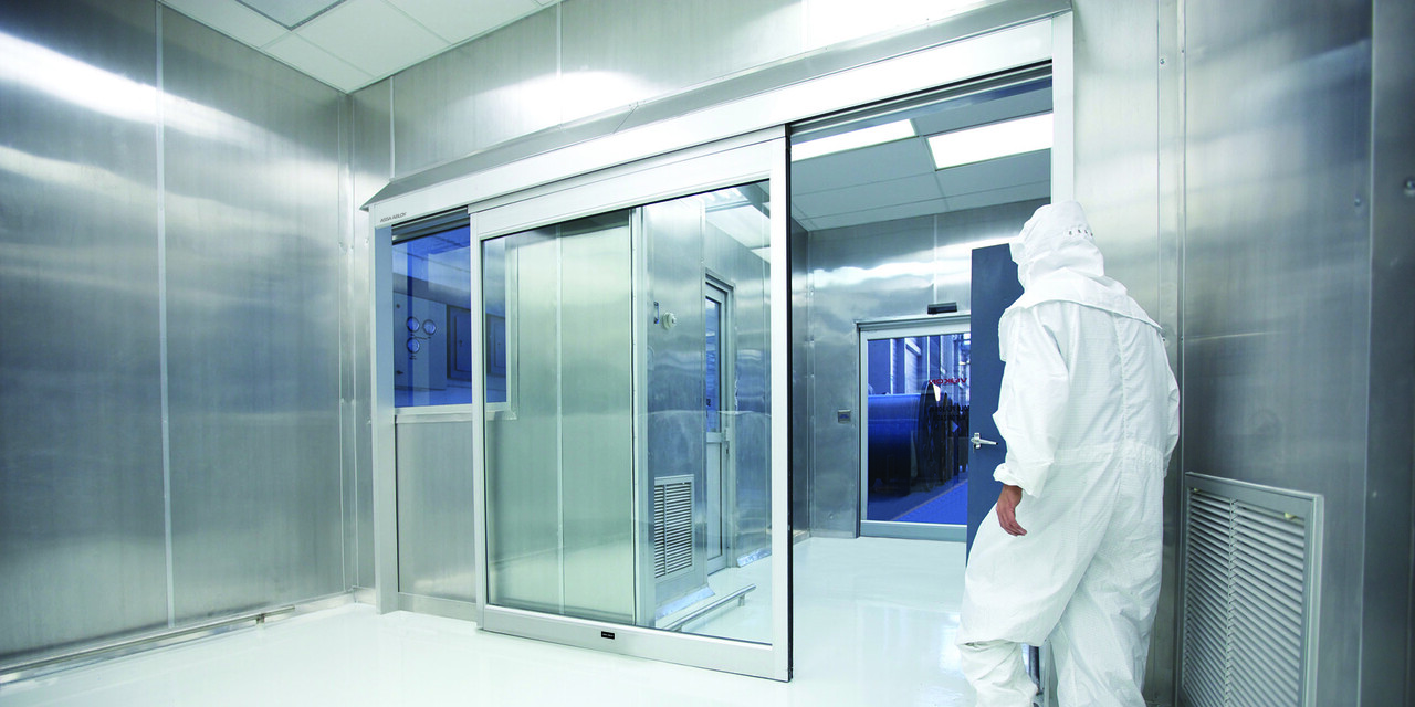 SLIDING DOOR