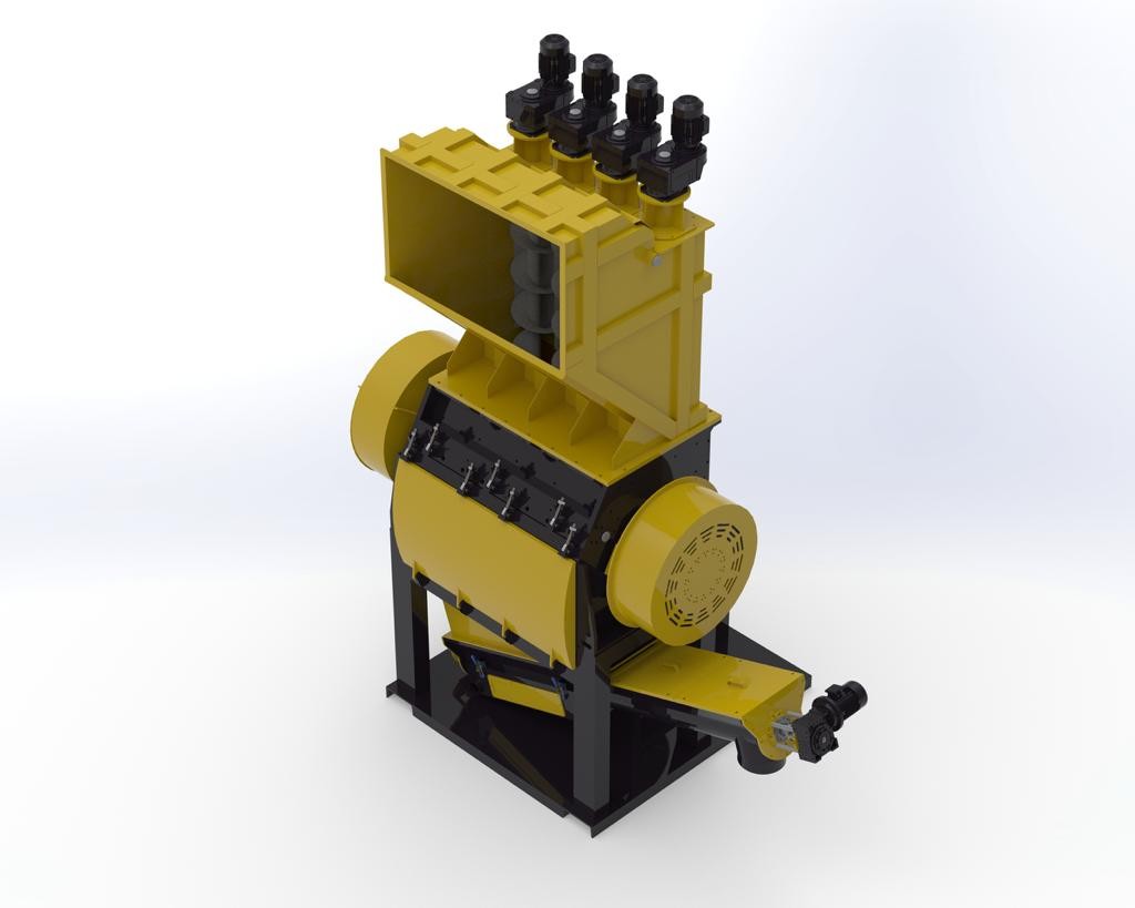 PLASTIC CRUSHING MACHINE