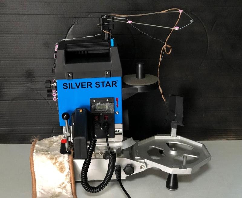 S. STAR  SEYYAR OVARLOK MAKİNASI