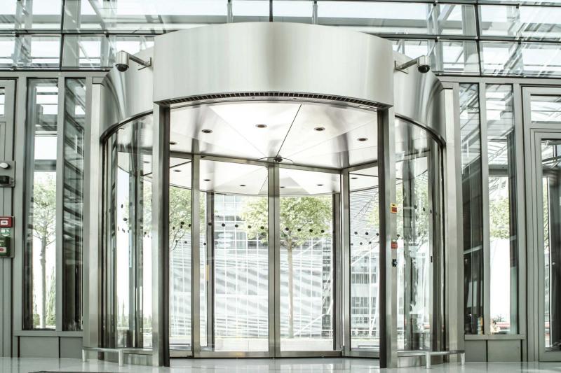 AUTOMATIC REVOLVING DOOR