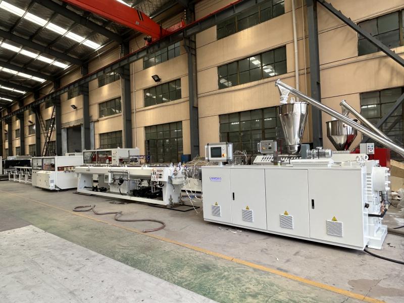 PVC Boru Yapma Makinesi