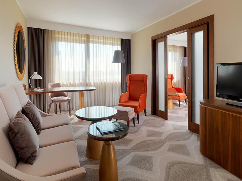 Axminister Otel Halısı  (%80 Yeni Zelanda %20 Polyamid)