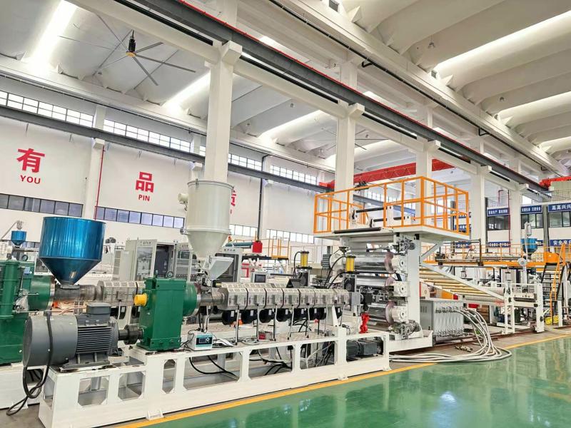 PC/ABS bagaj ekstrüder makinesi