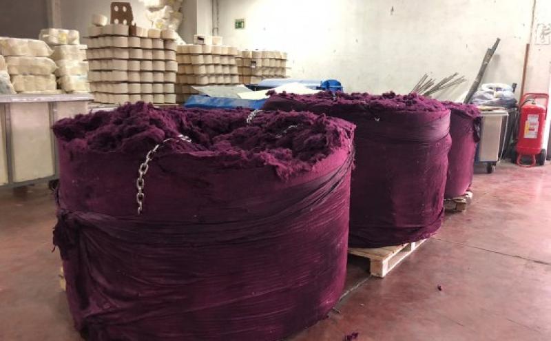 ELYAF VE ELYAF ÜRÜNLERİNİN BOYAMASI