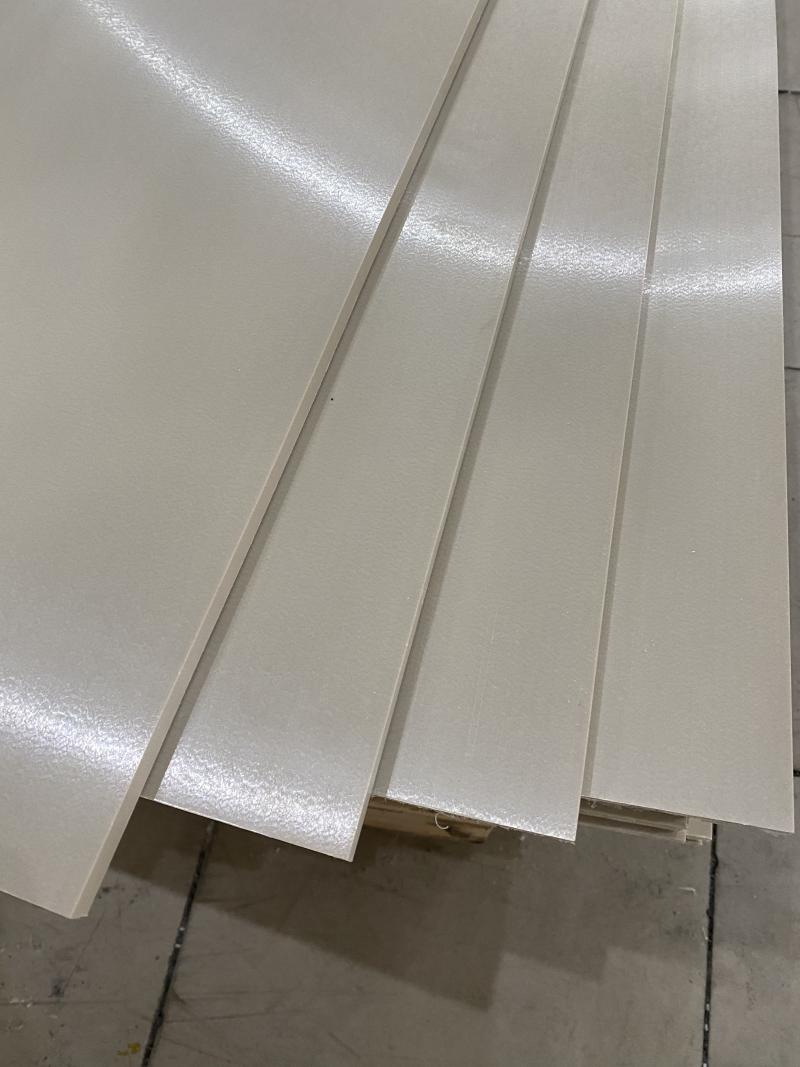 PEEK levhaları ve çubukları