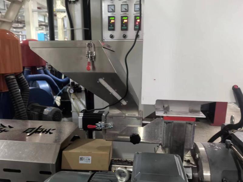 Yüksek hassasiyetli Masterbatch Besleyici