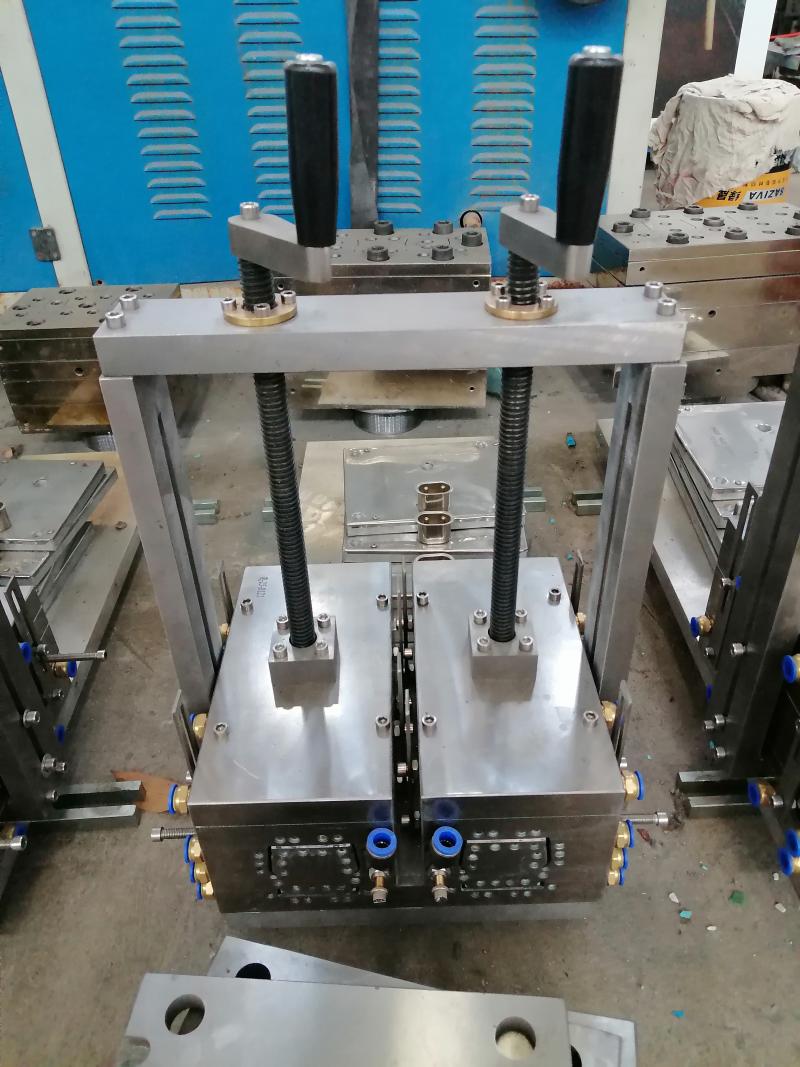 Kablo Kanal Kalıpı