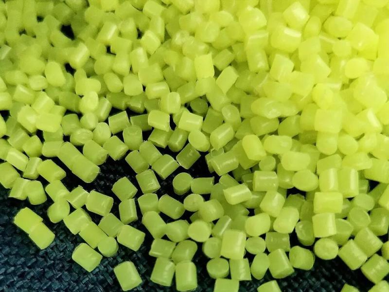 Parlatıcı masterbatch