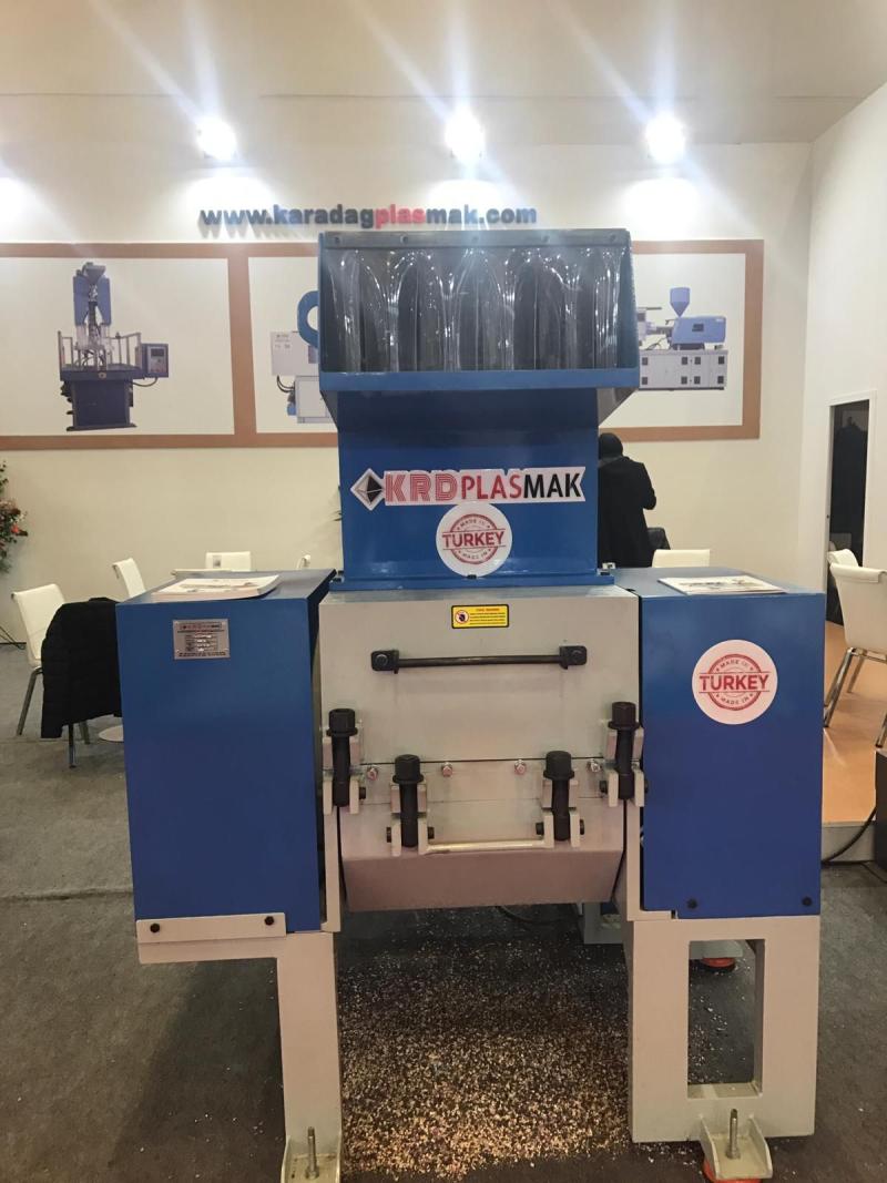 YERLİ ÜRETİM PLASTİK KIRMA MAKİNESİ