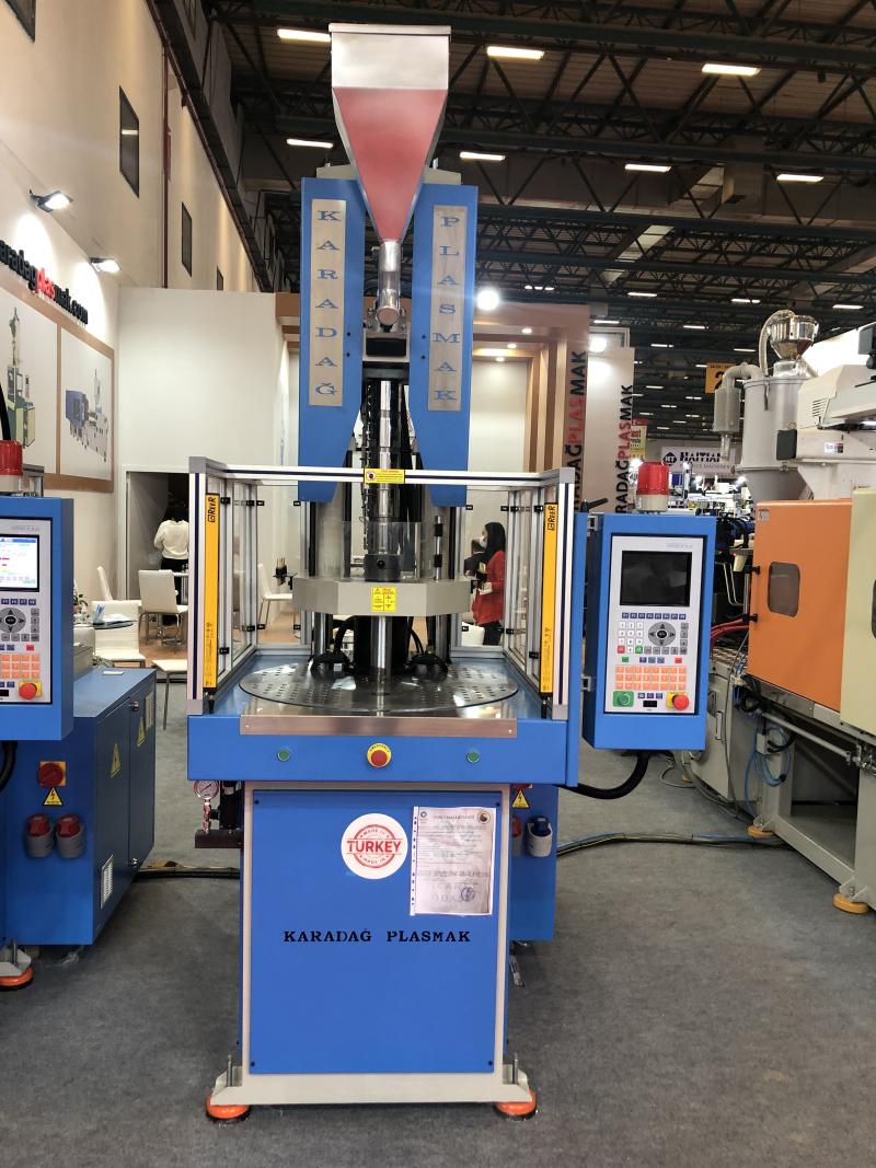 DİK ENJEKSİYON MAKİNELERİ