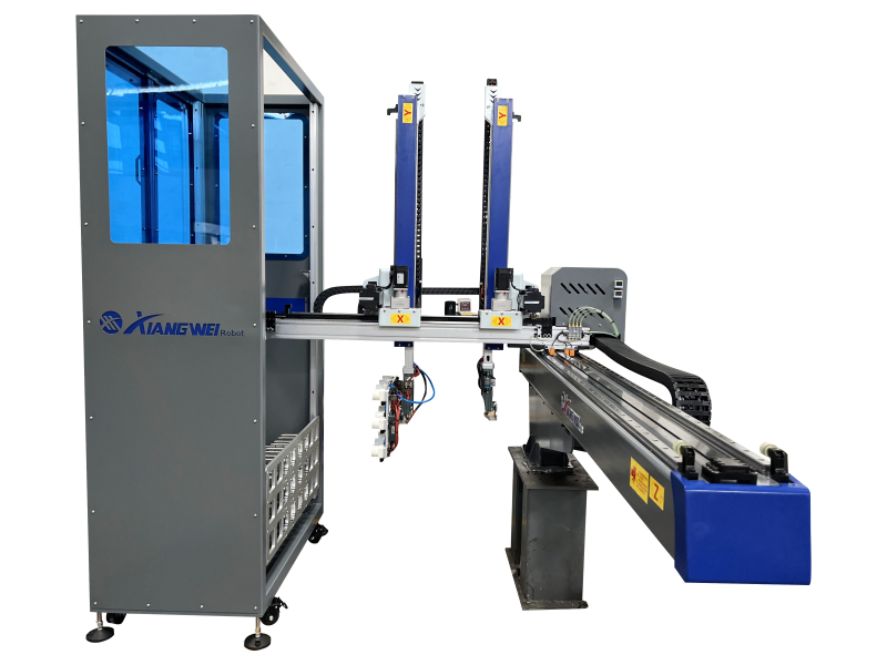 Üstten Girişli IML Makinesi