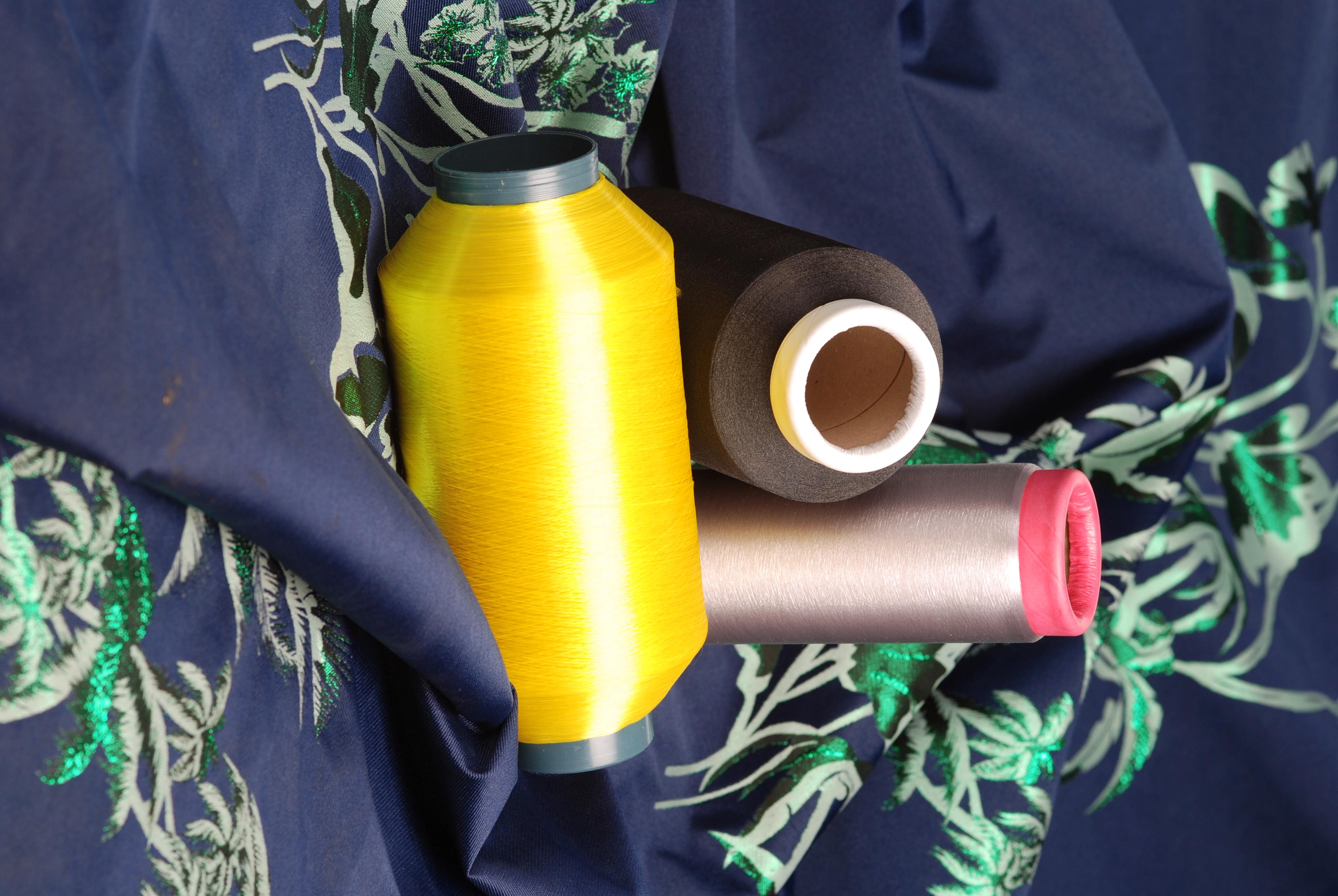 BÜKÜMLÜ İPLİKLER