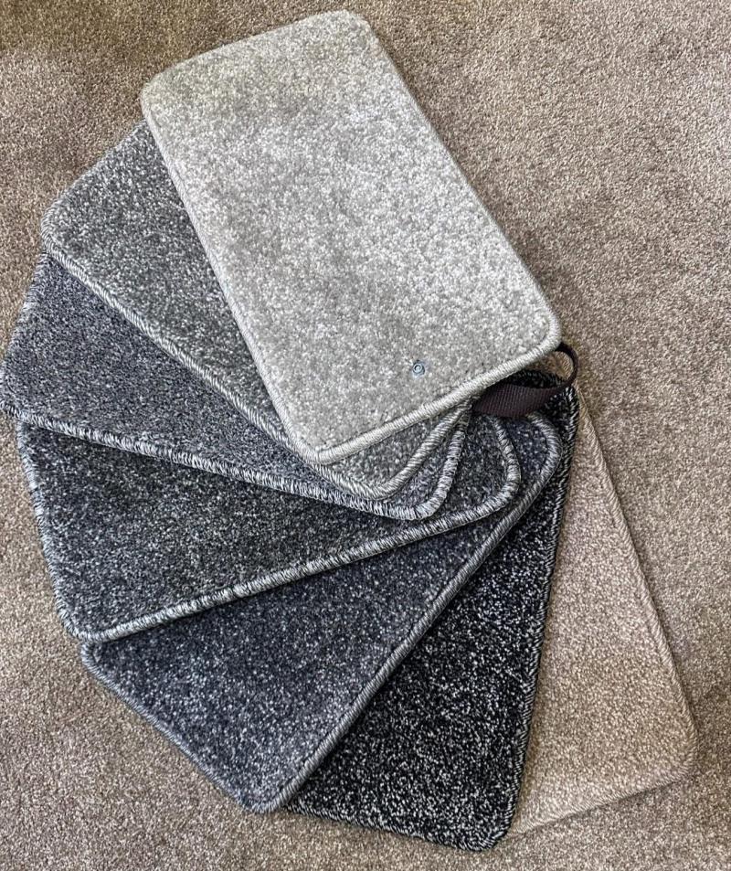 TAFTİNG MAKİNE HALISI