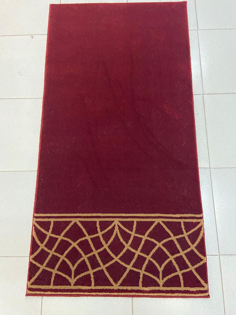 Wool Machine-Made Carpet