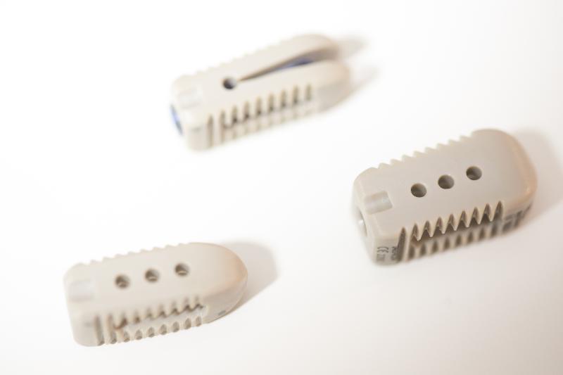 TLIF-PLIF LOMBER PEEK KAFES SİSTEM