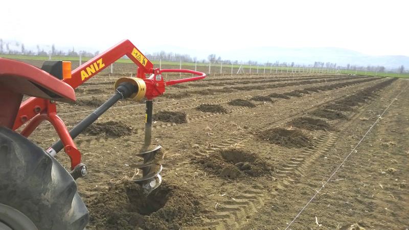ANIZ PDM3 Kompakt Traktörler için Toprak Burgusu.