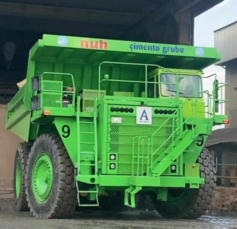 Dizelden Bataryalı Elektrikliye Dönüştürülmüş Kaya Kamyonu