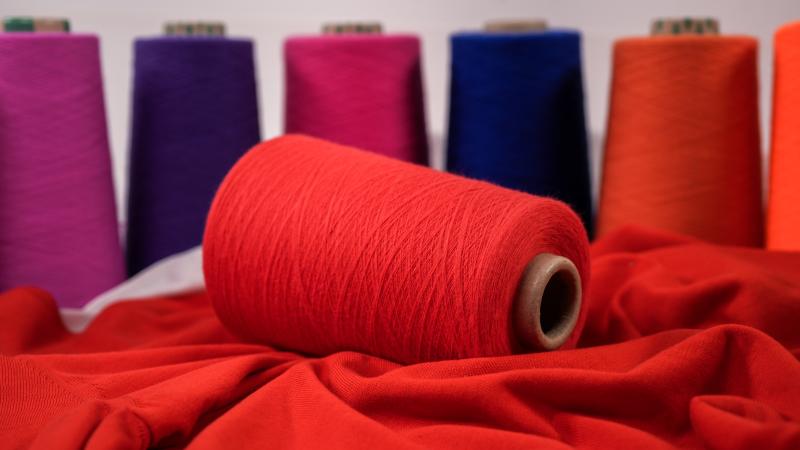 Ne 20/1- Ne 30/1 Thermosoft Boyalı İplik