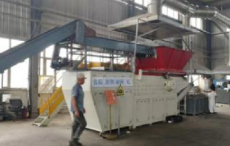 TEK ŞAFT SHREDDER MAKİNESİ