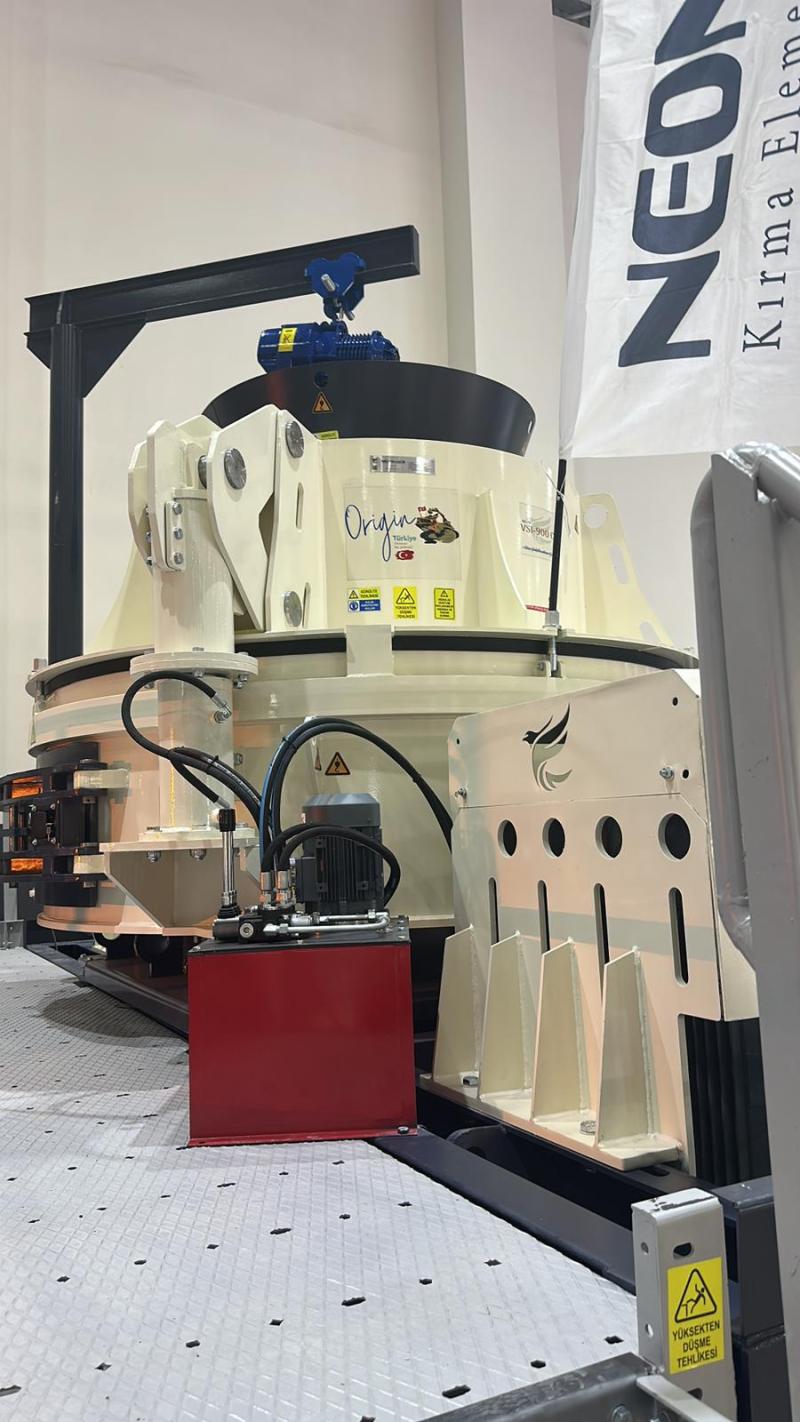 CLOSED ROTOR VERTICAL SHAFT IMPACT CRUSHER (VSI)