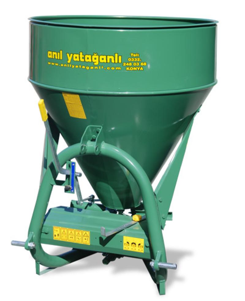 Açık-Kapalı Yuvarlak Tip Gübre Serpme Makinesi