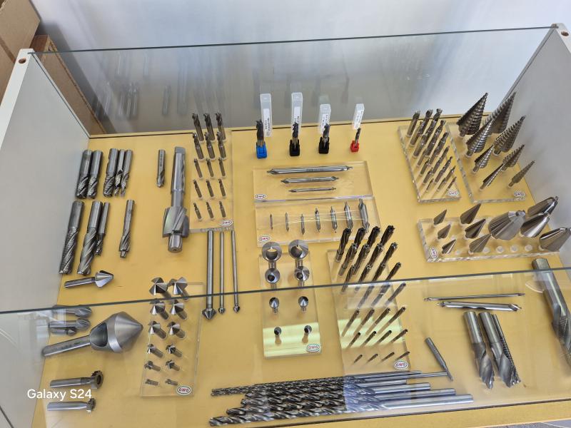 El ve Makine Kılavuzları