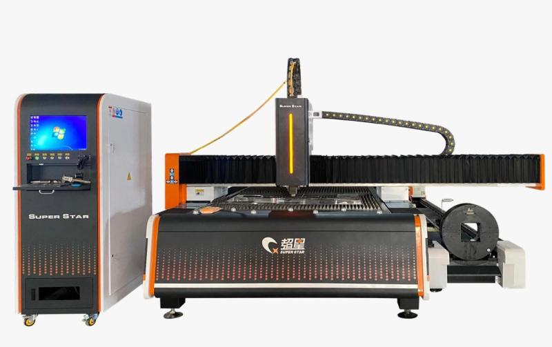 CNC fiber lazer kesim makinesi
