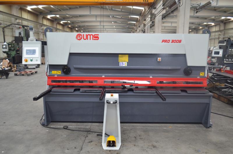CNC AÇI AYARLI HİDROLİK MAKAS