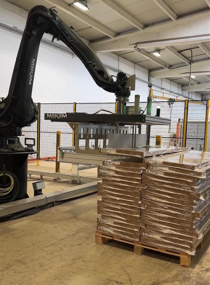 Robotic Package Stacking System