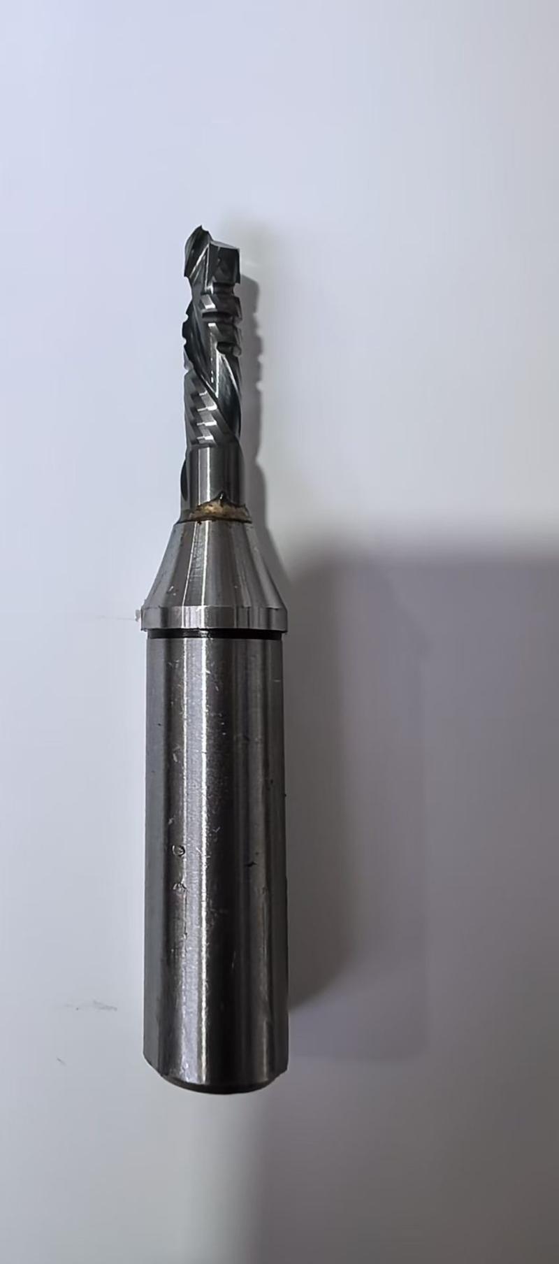 solid carbide end mill and router bits