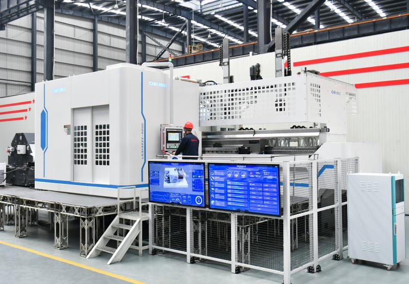 Uçak Motoru Disklerinin Kırlangıç Kanal İşlemleri İçin CNC Yatay Yan Broşlama Makinesi
