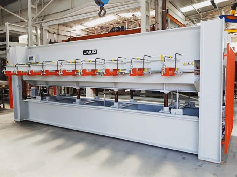 PANEL PRESS