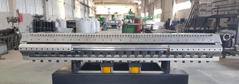 PLASTİK TDI KAFA KALIPLARI