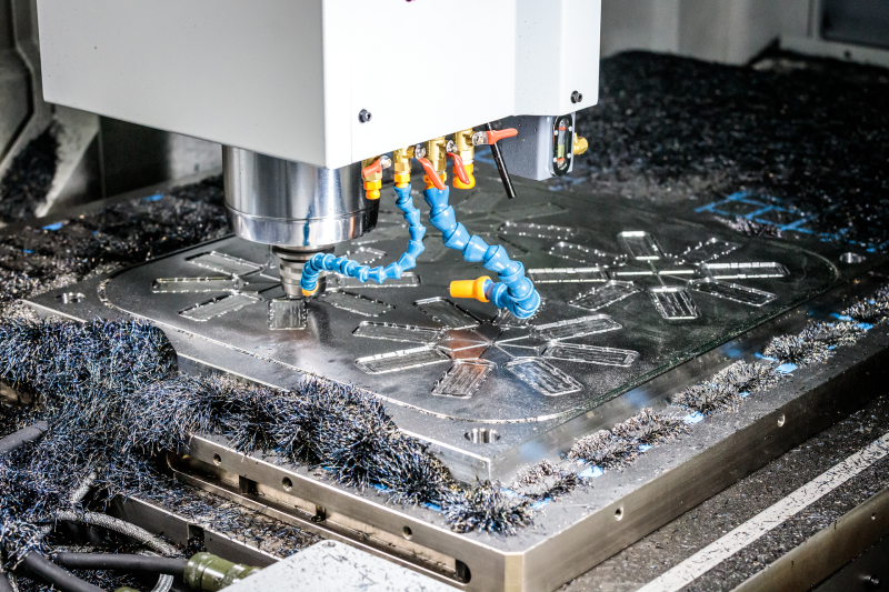 Muti-nozzle injection moulds